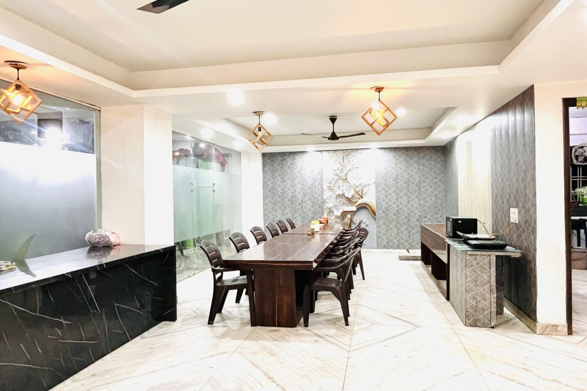 PG in Sector 14 Gurgaon